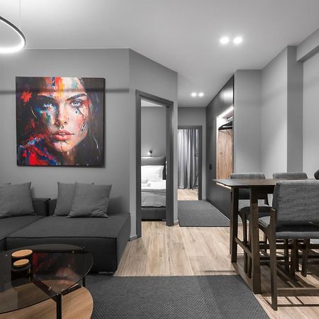 No9, Chic & Modern 2Bdr Apartment In The Centre Of テッサロニキ エクステリア 写真