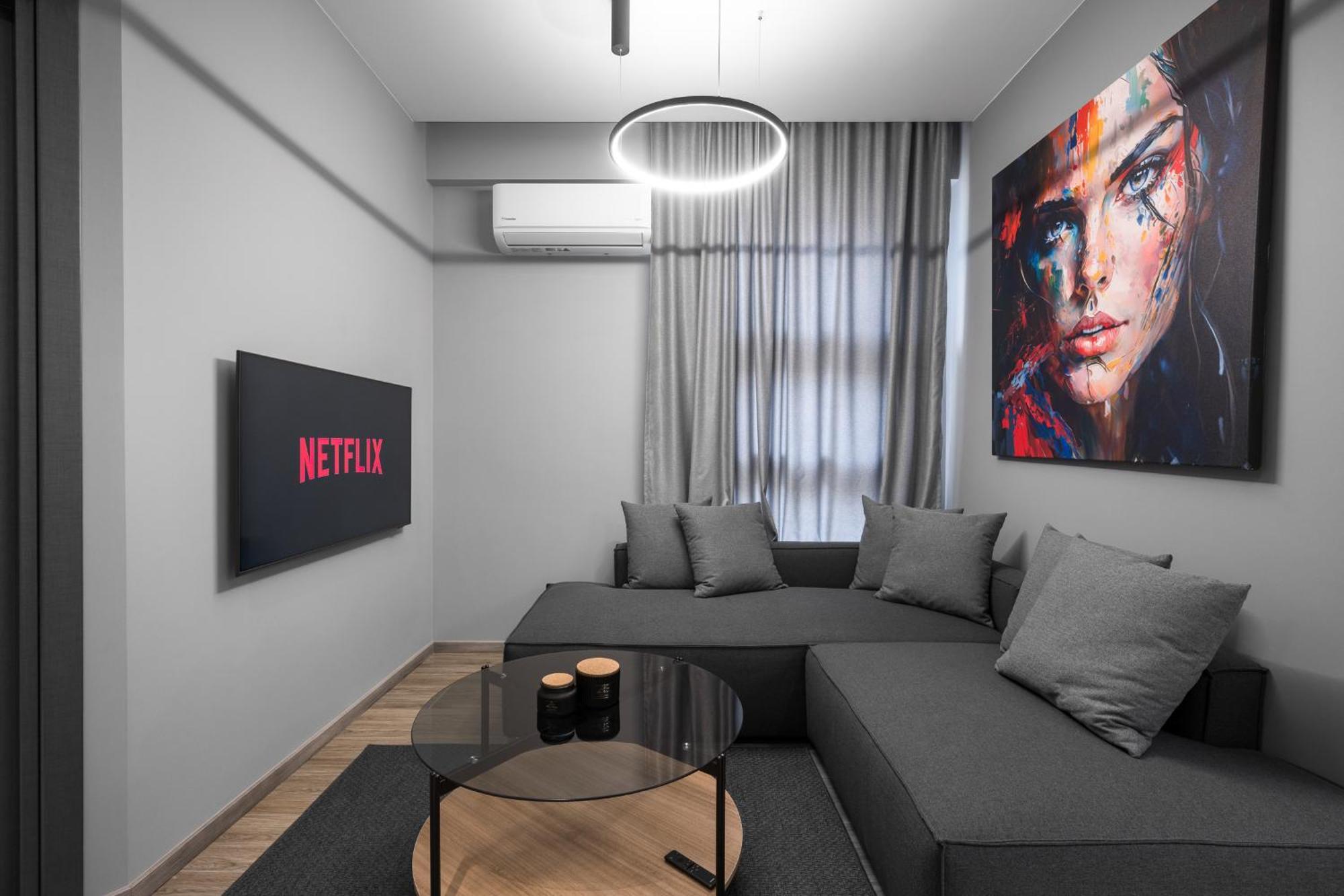 No9, Chic & Modern 2Bdr Apartment In The Centre Of テッサロニキ エクステリア 写真